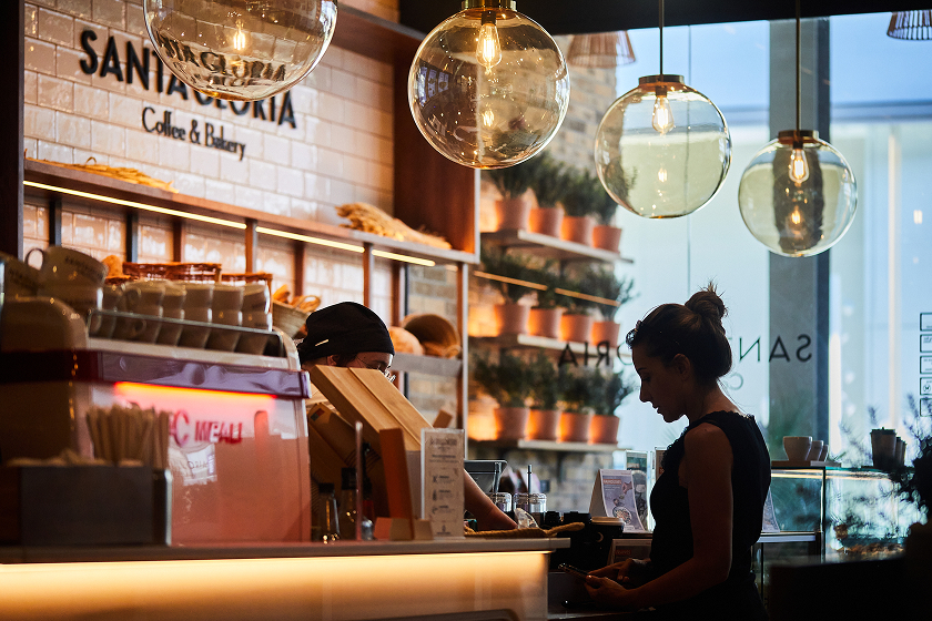¿Por qué nos apetece tanto volver a las cafeterías cuando llega el otoño?